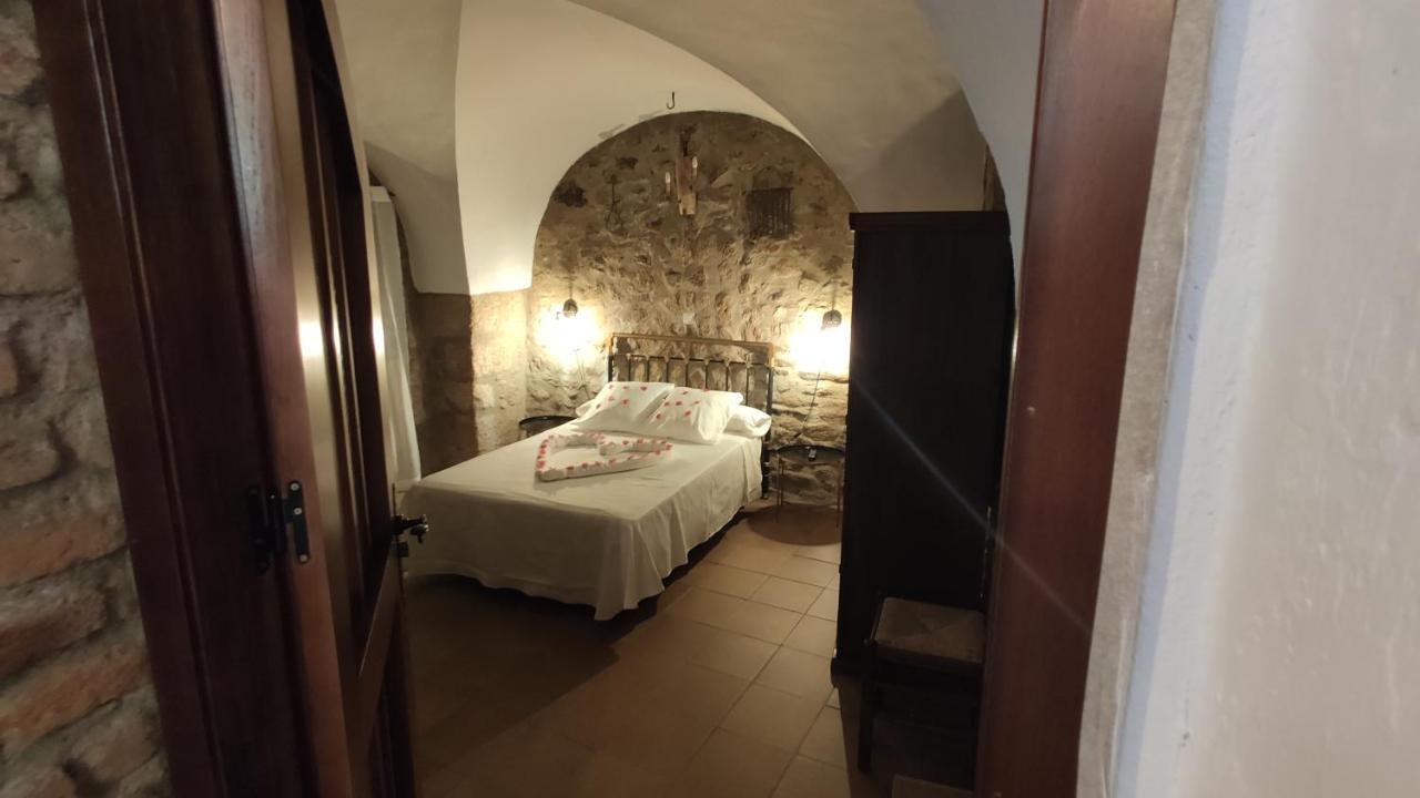 Apartamentos Rurales La Casa De Luis Санта-Крус-де-ла-Сьерра Экстерьер фото