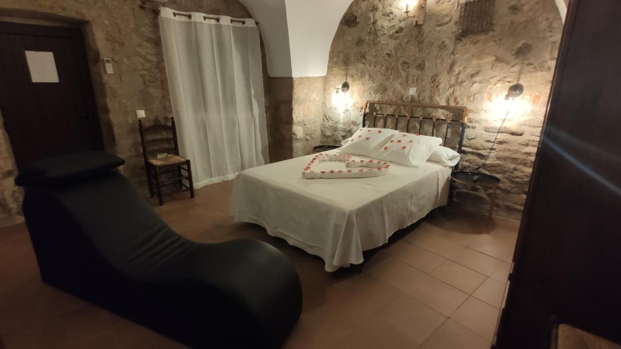 Apartamentos Rurales La Casa De Luis Санта-Крус-де-ла-Сьерра Экстерьер фото