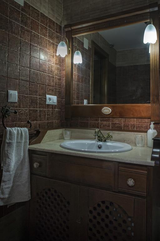 Apartamentos Rurales La Casa De Luis Санта-Крус-де-ла-Сьерра Экстерьер фото